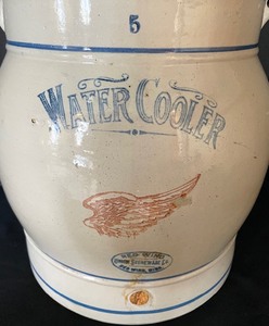 lot 23 image: Redwing Pottery Water Cooler Crock