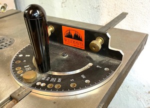 lot 395 image: Craftsman Professional 14 Bandsaw