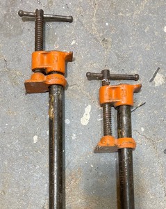 lot 402 image: Pipe and Hand Clamps