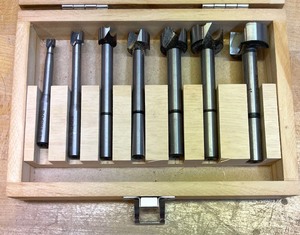 lot 407 image: Rockler Professional Quality 7 Piece Forstner Bit Set