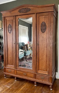 lot 21 image: Antique French 1800s Knockdown Armoire