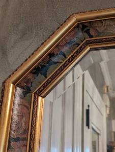 lot 236 image: Gold Octagon Wall Mirror