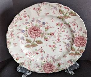 lot 237 image: Johnson Bros Rose Chintz Dishes