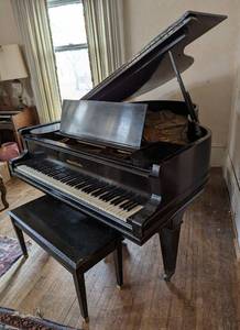 lot 240 image: Mason & Hamlin Grand Piano