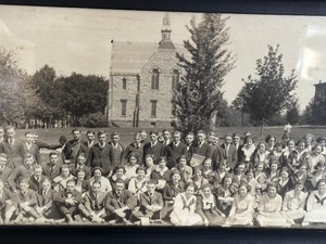 lot 299 image: Vintage Framed Panoramic School Photograph