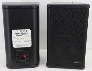 (2) Advent mini Advent indooroutdoor Speakers