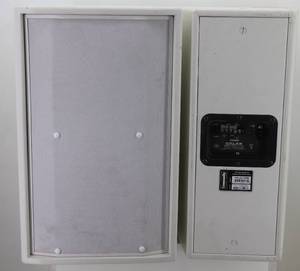 (2) Community CPL42-94W Speakers