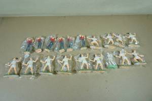 lot 41 image: Golf and Tennis Figures