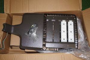 lot 99 image: Gardco Ecoform Gen2 LED Light