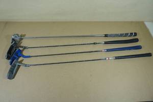 lot 111 image: Assorted Golf Clubs - Putters