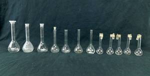 lot 19 image: Lot of 12 Various Volumetric Flasks