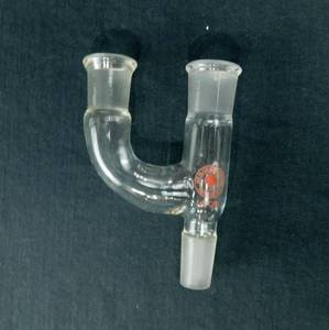 lot 50 image: Claisen Adapter 1420