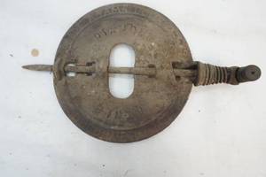 lot 31 image: Wood Stove circle heat vent