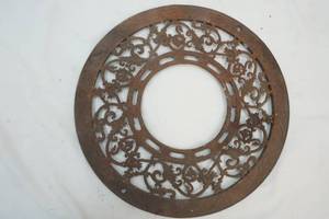 lot 70 image: Vintage Heat vent
