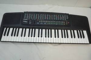 lot 48 image: Casio 465 sound tone bank