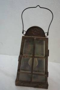 lot 53 image: Hanging Lantern