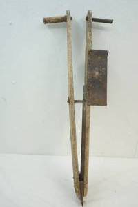 lot 58 image: Vintage Planter