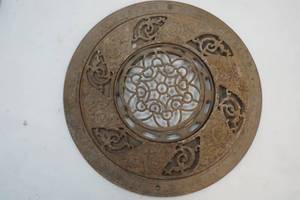 lot 73 image: Vintage Heat Vent