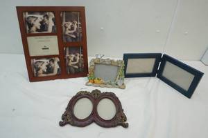 lot 210 image: Picture Frames