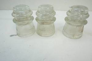 lot 221 image: Vintage Telephone Insulators