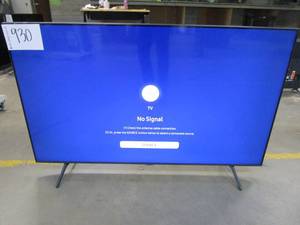 lot 930 image: SAMSUNG 55 Class 4K Crystal UHD (2160P) LED Smart TV with HDR UN55TU7000FXZA