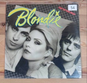 lot 54 image: Blondie - Eat To The Beat - 1979 - Vinyl Record