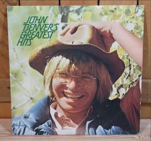 lot 42 image: John Denver - John Denvers Greatest Hits - 1973 - Vinyl Record