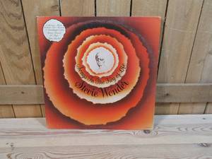 lot 122 image: Stevie Wonder - Songs In The Key of Life - 1976 - Vinyl Record