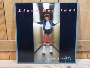 lot 107 image: Linda Ronstadt - Living in the USA - 1978 - Vinyl Record