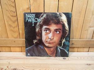 lot 105 image: Barry Manilow - Barry Manilow I - Reissue Cover - 1975 - Vinyl Record