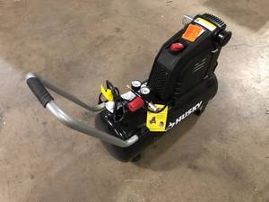 8G 150 PSI Hotdog Air Compressor by Husky  Customer Returns See Pictures