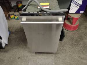 lot 12 image: Ikea 18 Stainless Steel Dishwasher...