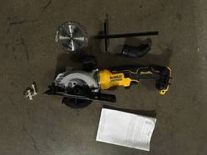 ATOMIC 20V MAX Cordless Brushless 4-12 in. Circular Saw (Tool Only) by DEWALTCustomer Returns See Pictures