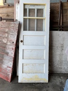 lot 38 image: old whit door 2 window 29x80