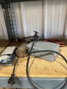 lot 73 image: Timer   Tank Heater   Regulator
