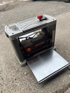 lot 1 image: Craftsman Planer  (very Nice)