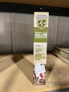 lot 14 image: Game Keeper New Gallon size vacuum seal bags