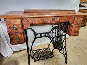 Antique Singer Sphinx Treadle Sewing Machine
