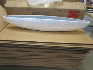 lot 528 image: Zimlay Coastal White Capiz Shell Inlaid Elongated Polystone Bowl 50136