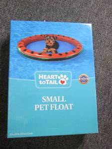 heart to tail overstock pet float...