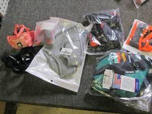 7 dogcat harnesses...