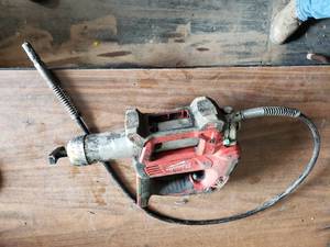 Milwaukee 18V Power Grease Gun