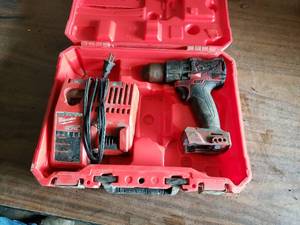 Milwaukee 18v Drill, Battery Charger, Case