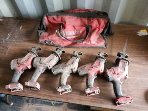 Lot of 5 Milwaukee Saws in Various Condition, with Bag
