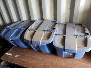 3 Stacking Storage Totes