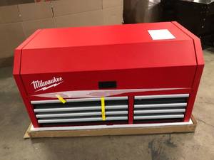 High Capacity 46 in. 8-Drawer Top Chest by Milwaukee Customer Returns See Pictures