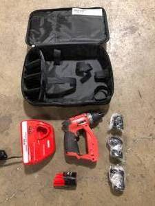 M12 FUEL 12V Lithium-Ion Brushless Cordless 4-in-1 Installation 38 in. Drill Driver Kit with 4-Tool Heads by Milwaukee Customer Returns See Pictures