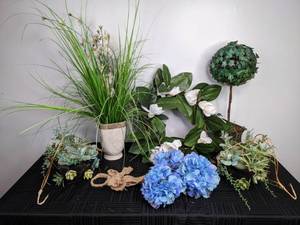 lot 92 image: An Assortment of Faux Plants and Flowers