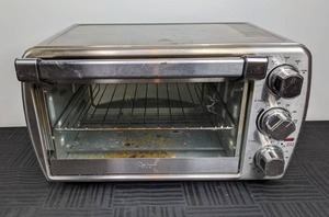 lot 106 image: Stainless Steel Oster Countertop Oven