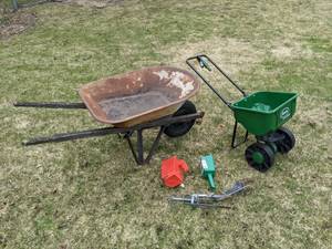 lot 116 image: Wheelbarrow, Scotts SpeedyGreen Seed Spreader, Ortho Whirlybird Spreader, Bird Feeder Filler Tool, Mole Trap Plungers